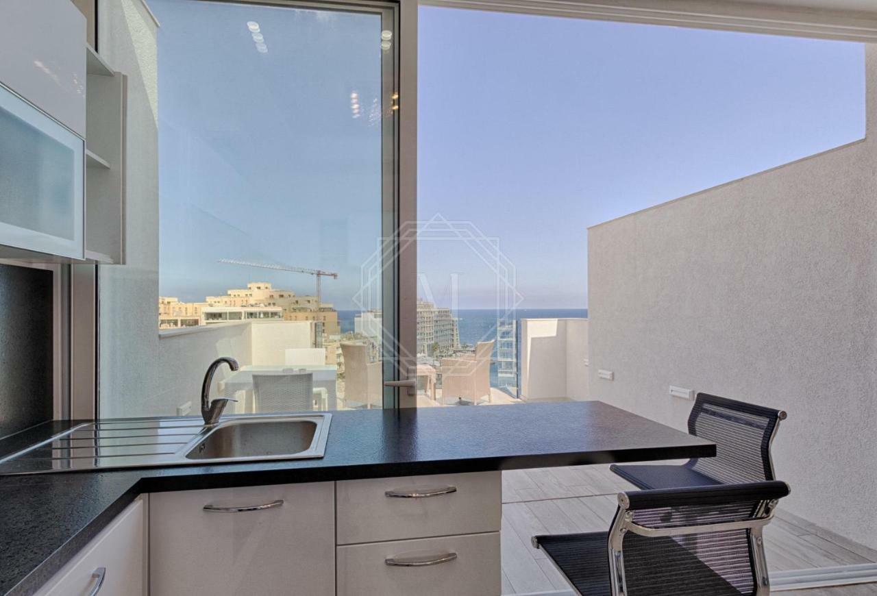 The Penthouse Apartman San Ġiljan Kültér fotó